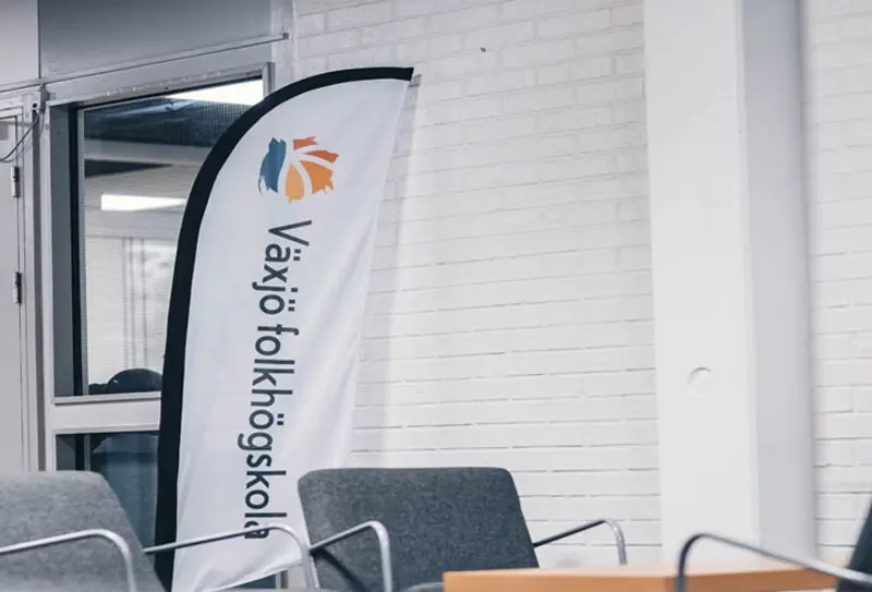 Växjö folkhögskola söker pedagog på 100%,